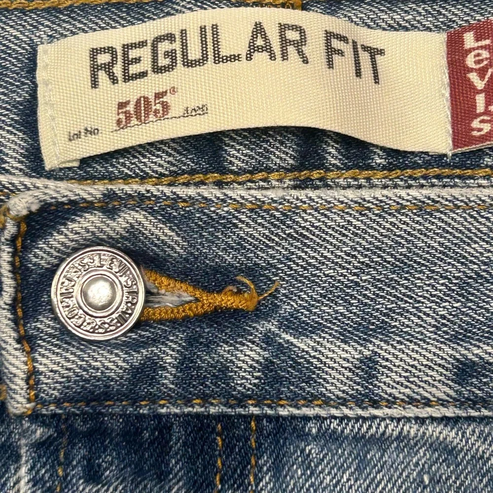 Levi's‎ 505 VTG Men's Regular Fit Straight Leg Light Wash Blue Jeans 42/32